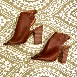 Cognac Lucky Brand Bray Peep Toe Booties